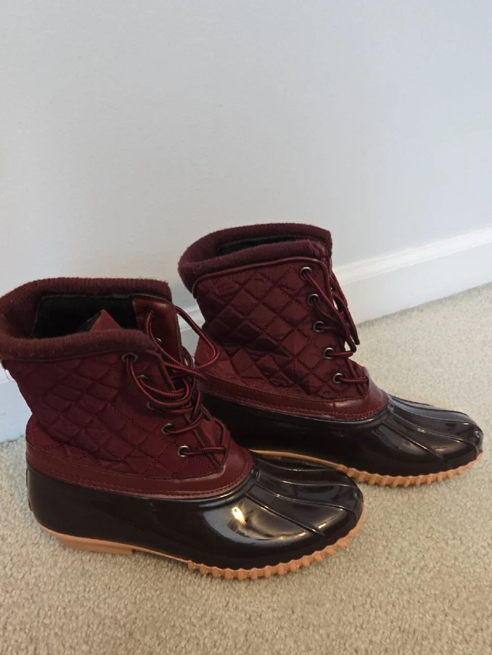 Sporto Women's Maroon Quilted Waterproof Winter Boots